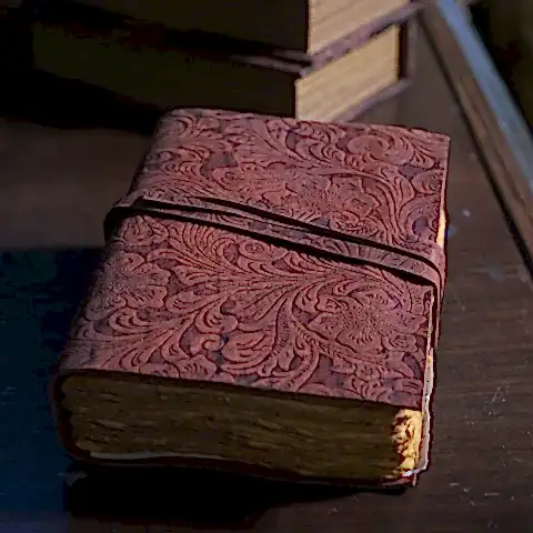 Floral Embossed Deri Defter Bordo