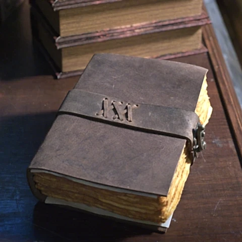 Sarmalı Deri Defter Kemerli Kahve