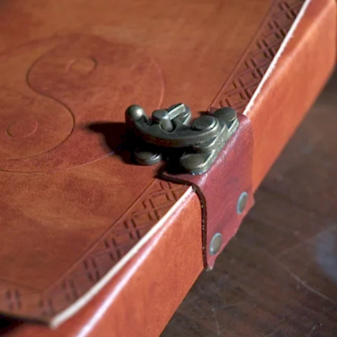 Ying Yang Deri Defter